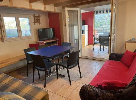 Maison dans domaine privé avec piscine