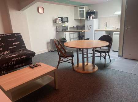 GRAND STUDIO TOUTS EQUIPPEE LIBRE LE