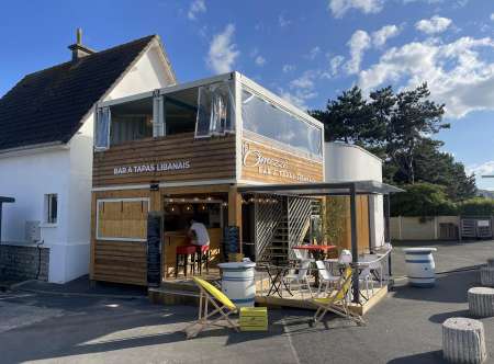 Conteneur aménagé avec roof top