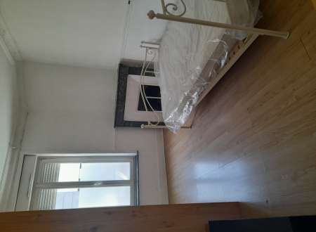 F2 proche gare, facs, commerces