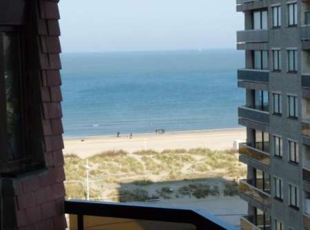  Studio «PANNE PLAZA» à la Panne à 50m de la digue